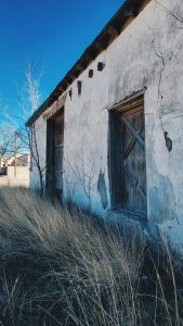 abandoned abode in marfa, texas